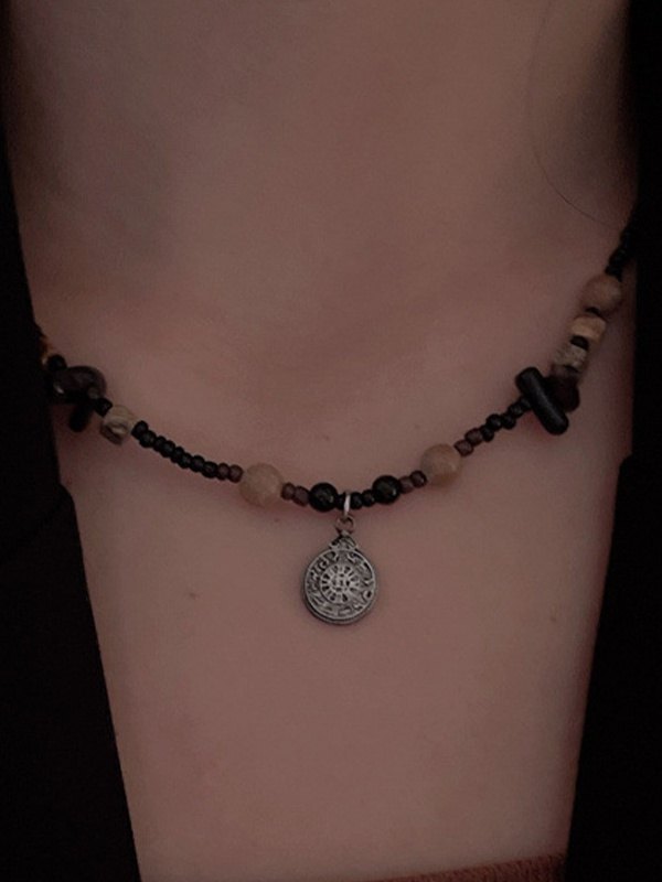 Collar étnico con cuentas de piedra natural-1