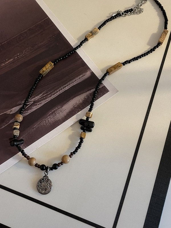 Collar étnico con cuentas de piedra natural-3